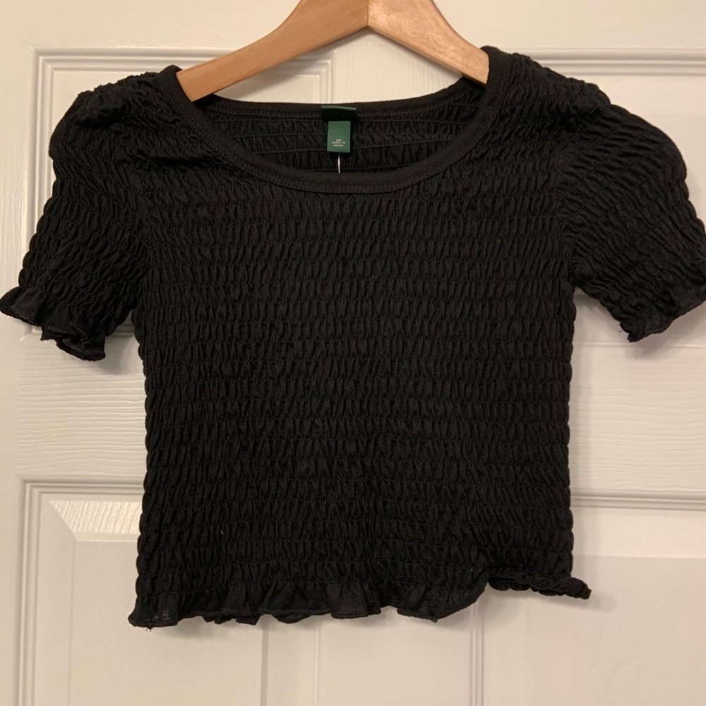 Black Ruched Crop Top